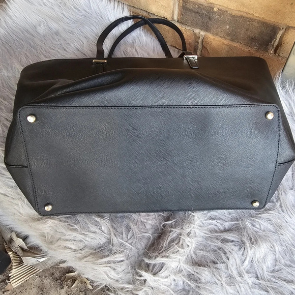 Kate Spade Pink and Black Tote - Picture 2 of 7